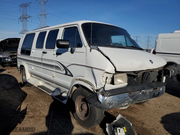 1997 Dodge Ram Van with VIN 2B6HB21Y3VK569853, listed as a Copart auction lot 43560165 with NaN miles and Salvage Title. Bid and sale history available at carsss.com. Image 4.