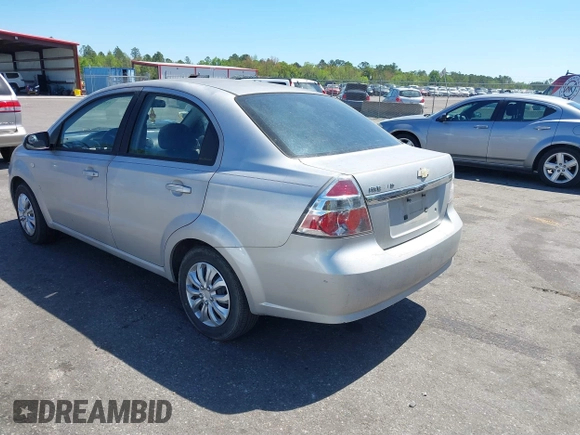 2007 Chevrolet Aveo LS with VIN KL1TD56617B098732, listed as a IAAI auction lot 41889243 with 115,426 mi miles and . Bid and sale history available at DreamBid. Image 3.