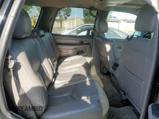2004 GMC Yukon SLT with VIN 1GKEC13VX4J268472, listed as a Copart auction lot 53659625 with 78,136 mi miles and Salvage Title. Bid and sale history available at carsss.com. Image 10.