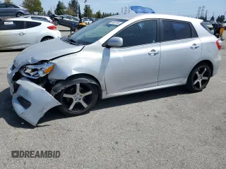 2011 Toyota Matrix with VIN 2T1KU4EE7BC568148, listed as a Copart auction lot 58033755 with 198,764 mi miles and Salvage title. Bid and sale history available at DreamBid. Image 1.