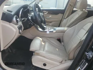 2019 Mercedes-Benz GLC 300 with VIN WDC0G4JB1KF589640, listed as a Copart auction lot 58908725 with 98,190 mi miles and Salvage title. Bid and sale history available at DreamBid. Image 7.