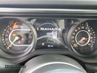 2024 Jeep Wrangler Sahara with VIN 1C4PJXEG8RW262661, listed as a Copart auction lot 55464325 with 561 mi miles and Salvage title. Bid and sale history available at DreamBid. Image 9.