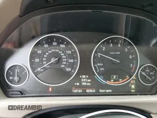 2013 BMW 3 Series 335i с VIN WBA3A9G50DNP38130, выставлен на аукционе Copart как лот 86146524 с пробегом 132 124 миль миль и Чистый • Clean title. История ставок и продаж доступна на DreamBid. Изображение 9.