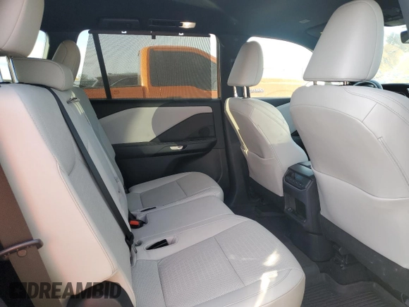 2024 Lexus TX with VIN 5TDAAAB67RS006557, listed as a Copart auction lot 82648134 with 5,544 mi miles and Salvage Title. Bid and sale history available at carsss.com. Image 11.