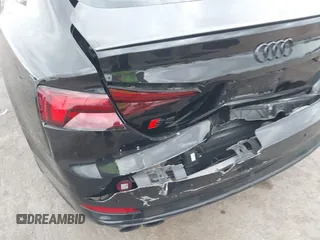 2018 Audi S5 Sportback Prestige z VIN WAUC4CF52JA051630, wystawiony jako IAAI lot #41826034 z przebiegiem 81 246 mil mil oraz . Historia ofert i sprzedaży dostępna na DreamBid. Obrazek 6.