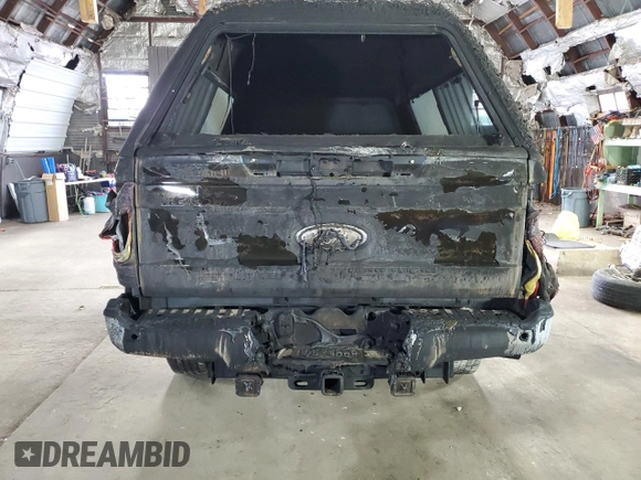 2017 Ford F-250 Lariat z VIN 1FT7W2BT7HED48036, wystawiony jako Copart lot #57993455 z przebiegiem Nie podano mil oraz Szkoda całkowita • Salvage title. Historia ofert i sprzedaży dostępna na DreamBid. Obrazek 6.