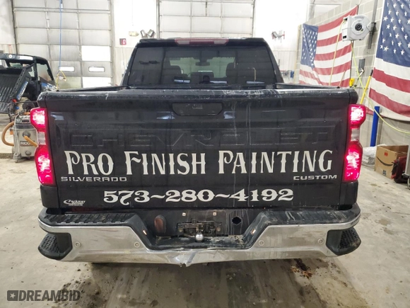 2019 Chevrolet Silverado 1500 LT with VIN 1GCUYDED7KZ315471, listed as a Copart auction lot 43940435 with 168,621 mi miles and Salvage Title. Bid and sale history available at carsss.com. Image 6.