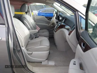 2016 Nissan Quest SV z VIN JN8AE2KP7G9157689, wystawiony jako IAAI lot #41869963 z przebiegiem 89 777 mil mil oraz . Historia ofert i sprzedaży dostępna na DreamBid. Obrazek 5.