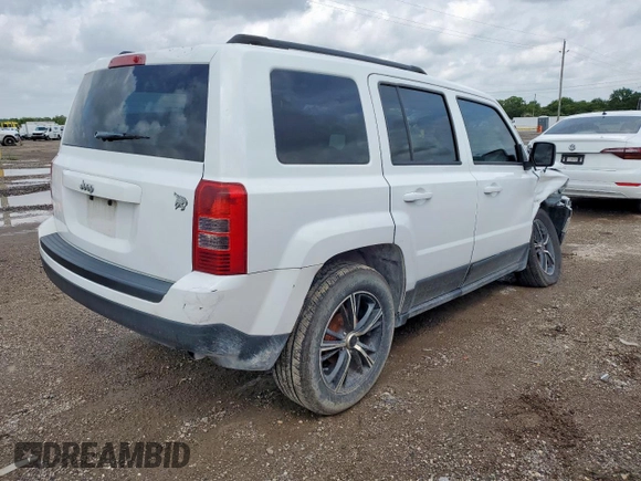 2014 Jeep Patriot Sport with VIN 1C4NJPBB2ED632251, listed as a Copart auction lot 60115685 with 192,268 mi miles and Salvage title. Bid and sale history available at DreamBid. Image 3.
