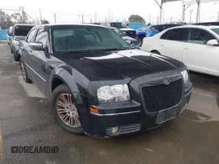 2010 Chrysler 300 Touring with VIN 2C3CA5CV6AH250021, listed as a IAAI auction lot 41811445 with 122,209 mi miles. Bid and sale history available at carsss.com. Image 1.