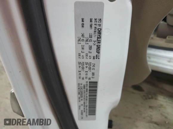 2015 Chrysler Town & Country Touring L z VIN 2C4RC1CG9FR563298, wystawiony jako Copart lot #53612215 z przebiegiem 103 829 mil mil oraz Szkoda całkowita • Salvage title. Historia ofert i sprzedaży dostępna na DreamBid. Obrazek 13.