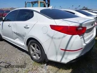2015 Kia Optima LX with VIN KNAGM4A78F5592763, listed as a IAAI auction lot 41798622 with 165,840 mi miles and . Bid and sale history available at DreamBid. Image 3.