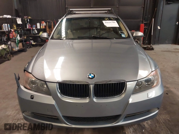 2006 BMW 3 Series 325xi with VIN WBAVT13506KW23509, listed as a IAAI auction lot 41621786 with 196,193 mi miles and . Bid and sale history available at DreamBid. Image 12.