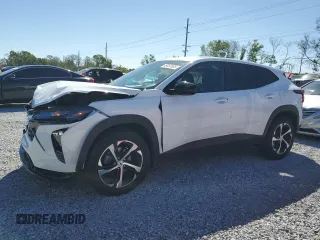 2024 Chevrolet Trax 1RS with VIN KL77LGE27RC117463, listed as a Copart auction lot 49253985 with 24,194 mi miles and Salvage Title. Bid and sale history available at carsss.com. Image 1.