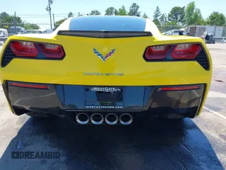 2016 Chevrolet Corvette 1LT z VIN 1G1YB2D77G5111974, wystawiony jako IAAI lot #42134341 z przebiegiem 28 287 mil mil oraz . Historia ofert i sprzedaży dostępna na DreamBid. Obrazek 17.