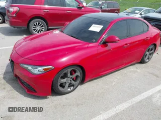 2018 Alfa Romeo Giulia z VIN ZARFAEDNXJ7571486, wystawiony jako IAAI lot #42023221 z przebiegiem 95 424 mil mil oraz . Historia ofert i sprzedaży dostępna na DreamBid. Obrazek 2.