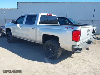 2015 Chevrolet Silverado 1500 LT with VIN 3GCUKREH1FG269823, listed as a IAAI auction lot 41398008 with 210,788 mi miles. Bid and sale history available at carsss.com. Image 3.