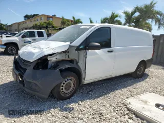 2016 Mercedes-Benz Metris Cargo with VIN WD3PG2EA1G3153299, listed as a Copart auction lot 47408955 with 166,658 mi miles and Clean Title. Bid and sale history available at carsss.com. Image 1.