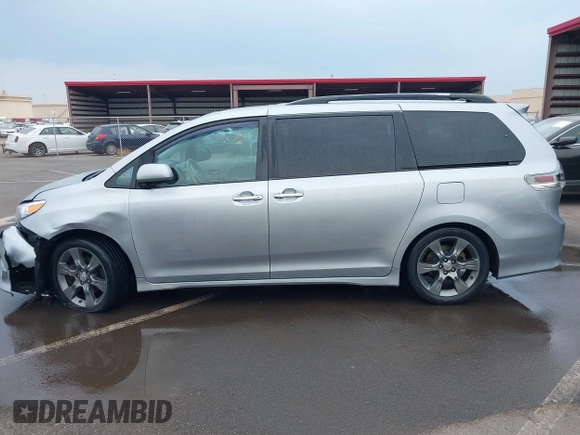 2013 Toyota Sienna SE с VIN 5TDXK3DC4DS366898, выставлен на аукционе IAAI как лот 41939257 с пробегом 157 292 миль миль и . История ставок и продаж доступна на DreamBid. Изображение 14.