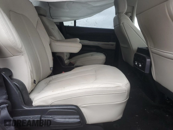 2018 Ford Expedition Platinum with VIN 1FMJU1MT4JEA55750, listed as a Copart auction lot 86452284 with 51,053 mi miles and Clean Title. Bid and sale history available at carsss.com. Image 11.