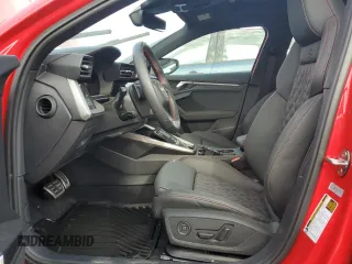 2024 Audi S3 Prestige z VIN WAUJ3DGY8RA066573, wystawiony jako Copart lot #75126954 z przebiegiem Nie podano mil oraz Nie do naprawy • Non repairable. Historia ofert i sprzedaży dostępna na DreamBid. Obrazek 7.