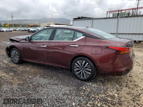 2025 Nissan Altima SV z VIN 1N4BL4DV3SN300656, wystawiony jako Copart lot #59406005 z przebiegiem 7 457 mil mil oraz Czysty tytuł • Clean title. Historia ofert i sprzedaży dostępna na DreamBid. Obrazek 2.