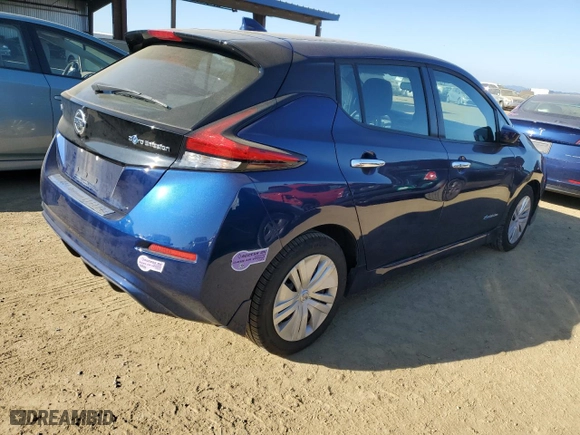 2019 Nissan LEAF SV with VIN 1N4AZ1CP4KC312631, listed as a Copart auction lot 89213215 with NaN miles and Salvage Title. Bid and sale history available at carsss.com. Image 3.