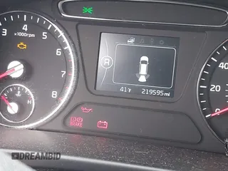 2016 Kia Sorento EX with VIN 5XYPHDA53GG171158, listed as a IAAI auction lot 42014017 with 219,595 mi miles. Bid and sale history available at carsss.com. Image 15.