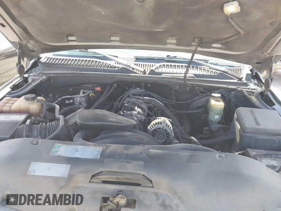 2004 Chevrolet Silverado 1500 LS with VIN 1GCEC14T24Z215856, listed as a IAAI auction lot 41840514 with 137,747 mi miles. Bid and sale history available at carsss.com. Image 10.