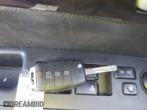2015 Kia Sorento LX with VIN 5XYKT4A70FG564933, listed as a IAAI auction lot 41791941 with 136,573 mi miles. Bid and sale history available at carsss.com. Image 11.