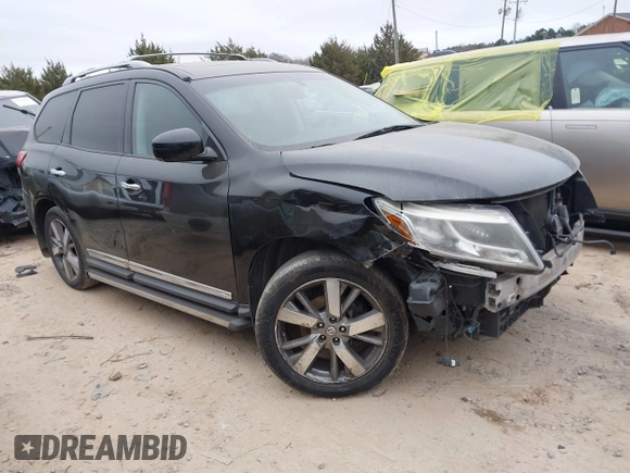 2013 Nissan Pathfinder SV with VIN 5N1AR2MMXDC668780, listed as a IAAI auction lot 41160795 with 158,610 mi miles. Bid and sale history available at carsss.com. Image 1.