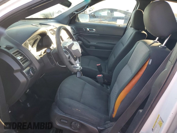 2015 Ford Utility Police Interceptor with VIN 1FM5K8AR7FGB75725, listed as a Copart auction lot 80084754 with 281,718 mi miles and Salvage Title. Bid and sale history available at carsss.com. Image 7.