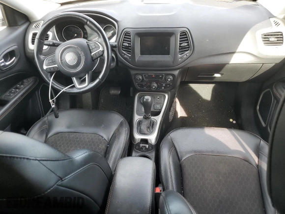 2019 Jeep Compass Latitude with VIN 3C4NJDBB1KT850900, listed as a Copart auction lot 48796895 with 53,121 mi miles and Salvage Title. Bid and sale history available at carsss.com. Image 8.