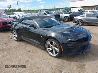 2019 Chevrolet Camaro 2SS z VIN 1G1FH3D70K0117374, wystawiony jako IAAI lot #42222559 z przebiegiem 66 033 mil mil oraz . Historia ofert i sprzedaży dostępna na DreamBid. Obrazek 1.