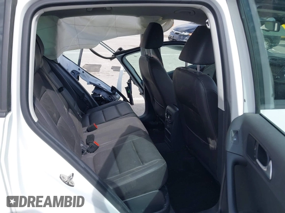 2016 Volkswagen Tiguan S with VIN WVGBV7AX5GW600479, listed as a IAAI auction lot 41828028 with 131,910 mi miles and . Bid and sale history available at DreamBid. Image 8.