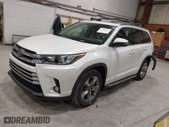 2018 Toyota Highlander Limited z VIN 5TDDZRFH3JS827093, wystawiony jako IAAI lot #42181696 z przebiegiem 63 396 mil mil oraz . Historia ofert i sprzedaży dostępna na DreamBid. Obrazek 23.