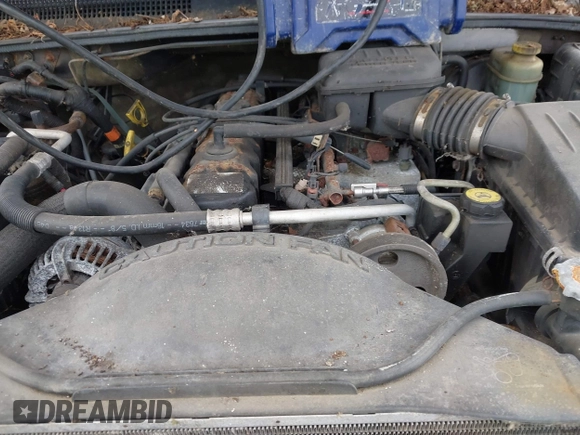 2001 Jeep Grand Cherokee Laredo with VIN 1J4GW48SX1C658610, listed as a IAAI auction lot 41831013 with 200,142 mi miles and . Bid and sale history available at DreamBid. Image 10.