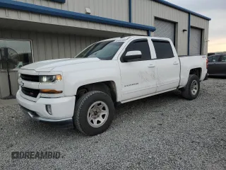 2018 Chevrolet Silverado 1500 LT with VIN 3GCUKREC6JG300450, listed as a Copart auction lot 53492555 with 243,438 mi miles and Salvage Title. Bid and sale history available at DreamBid. Image 1.