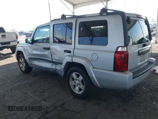 2006 Jeep Commander z VIN 1J8HH48K76C329934, wystawiony jako IAAI lot #41528939 z przebiegiem 180 006 mil mil oraz . Historia ofert i sprzedaży dostępna na DreamBid. Obrazek 3.