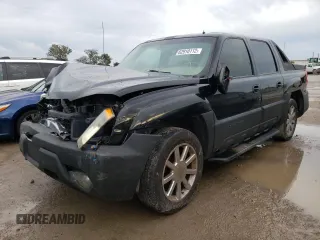 2002 Chevrolet Avalanche with VIN 3GNEC13TX2G104249, listed as a Copart auction lot 62910112 with 217,614 mi miles and Salvage title. Bid and sale history available at DreamBid. Image 2.