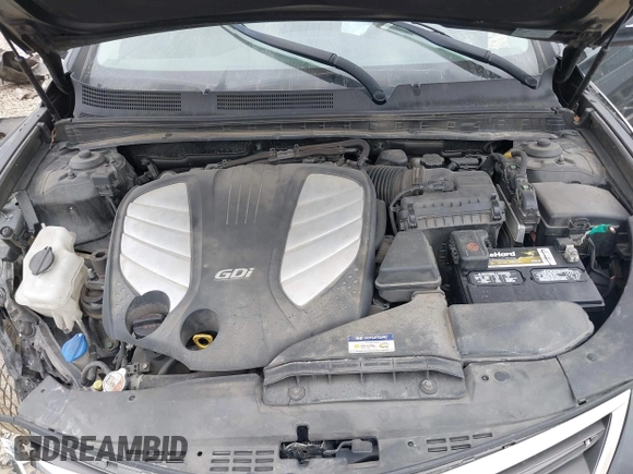 2016 Hyundai Azera Limited with VIN KMHFH4JG8GA547071, listed as a IAAI auction lot 42231526 with 175,537 mi miles and . Bid and sale history available at DreamBid. Image 10.