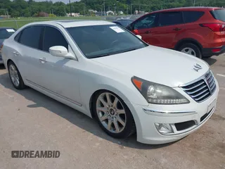 2011 Hyundai Equus Ultimate z VIN KMHGH4JF4BU041384, wystawiony jako IAAI lot #42478175 z przebiegiem 101 504 mil mil oraz . Historia ofert i sprzedaży dostępna na DreamBid. Obrazek 1.