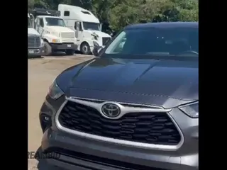 2023 Toyota Highlander L with VIN 5TDKDRBH7PS000461, listed as a Copart auction lot 84638275 with 26,880 mi miles and Clean title. Bid and sale history available at DreamBid. Image 11.