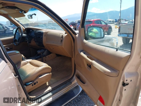 1996 Ford Explorer XL with VIN 1FMDU34X9TUA11179, listed as a IAAI auction lot 42713001 with 235,618 mi miles and . Bid and sale history available at DreamBid. Image 5.