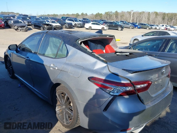 2019 Toyota Camry XSE with VIN 4T1B61HK6KU221824, listed as a IAAI auction lot 41289674 with 118,827 mi miles. Bid and sale history available at carsss.com. Image 3.