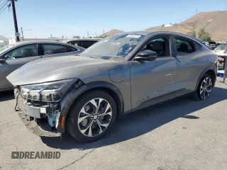 2023 Ford Mustang Mach-E Premium z VIN 3FMTK3SU6PMA70663, wystawiony jako Copart lot #63860925 z przebiegiem 21 103 mil mil oraz Szkoda całkowita • Salvage title. Historia ofert i sprzedaży dostępna na DreamBid. Obrazek 1.
