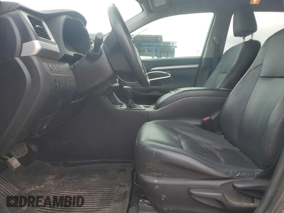 2018 Toyota Highlander LE with VIN 5TDBZRFHXJS812985, listed as a Copart auction lot 58732535 with 93,411 mi miles and Salvage title. Bid and sale history available at DreamBid. Image 7.