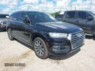 2017 Audi Q7 Premium Plus with VIN WA1LAAF72HD017790, listed as a IAAI auction lot 42624444 with 77,400 mi miles and . Bid and sale history available at DreamBid. Image 1.
