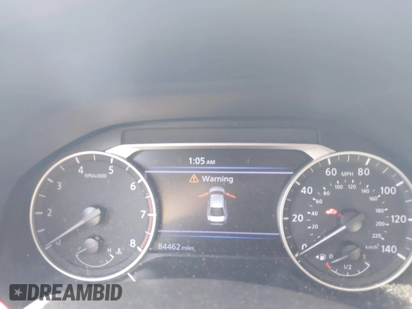 2020 Nissan Altima SR z VIN 1N4BL4CVXLC221600, wystawiony jako IAAI lot #42022771 z przebiegiem 84 462 mil mil oraz . Historia ofert i sprzedaży dostępna na DreamBid. Obrazek 7.