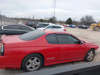 2004 Chevrolet Monte Carlo SS Supercharged z VIN 2G1WZ151349181767, wystawiony jako IAAI lot #41128408 z przebiegiem 231 350 mil mil oraz . Historia ofert i sprzedaży dostępna na DreamBid. Obrazek 13.